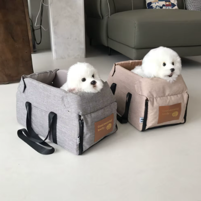 Siège de voyage en voiture pour petit chien – Sécurité et confort du chien